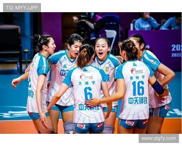 杭州排球队在世界锦标赛积分榜上以60分稳居第一名展现强劲实力